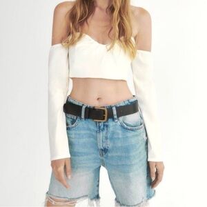 ZARA WHITE TOP WITH SWEETHEART NECKLINE